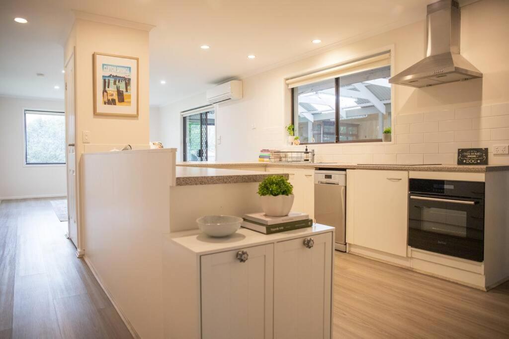 - Pet Friendly Holiday home Clifton Springs